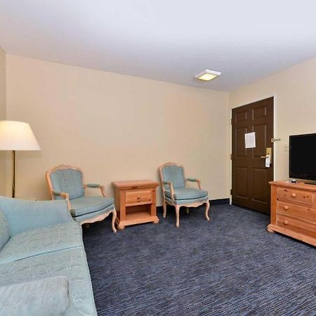 Quality Inn & Suites Shawano Exterior foto
