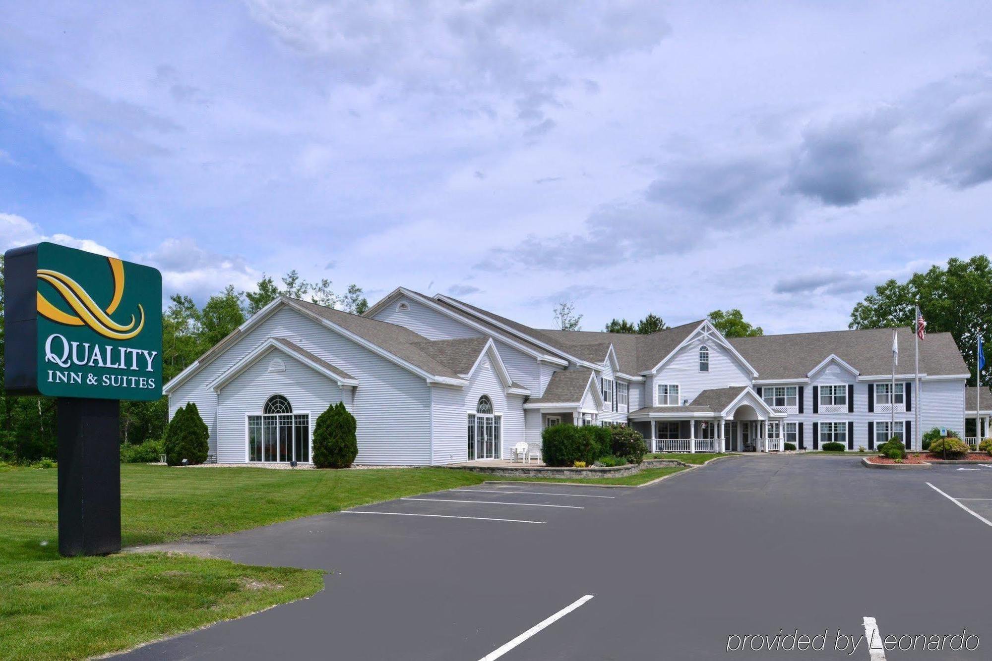 Quality Inn & Suites Shawano Exterior foto